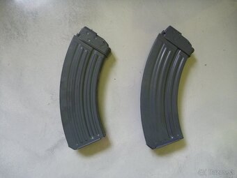 vzduchovka, vojenská raketa, zásobníky - 11