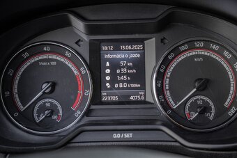 Škoda Octavia combi RS 2.0 TSI - 11