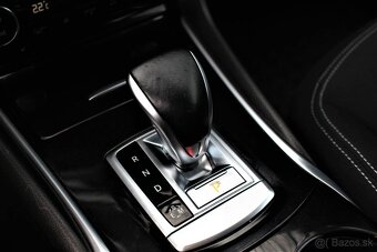 Infiniti QX 30 2.2D 4x4 7 AT Premium AWD, 360° kamera, Merce - 11