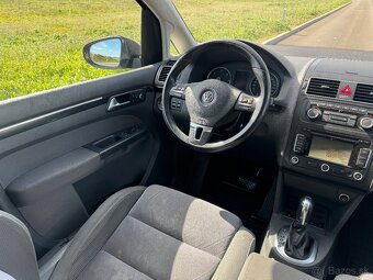VW Touran 2.0 TDI DSG 7 Miestny - 11