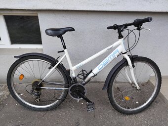 Trekingový bicykel DEMA - 11