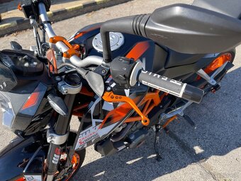 KTM DUKE 390 ABS 4430km 7/2016 Akrapovic - 11