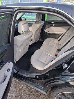 Mercedes Benz E350 + LPG - 11