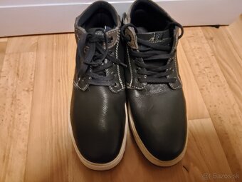 Predám nenosené Nove kožené Botasky zn.WRANGLER č.43 - 30 € - 11