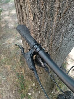 horsky bajk TREK Marlin 29" - 11