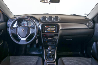 17- SUZUKI Vitara, 2019, benzín, 1.4 BoosterJet, 103 kW - 11