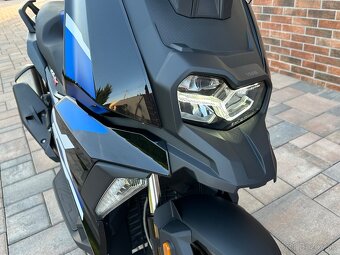 BMW C400X v záruke do 08/2027 plná výbava, ako nová - 11
