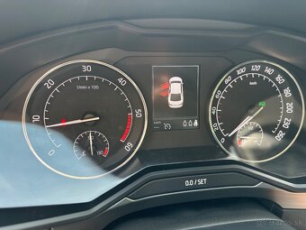 Škoda Superb III Style 2.0 tdi 140 kw DSG6 - 11