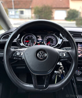 Volkswagen Touran, 2.0TDI,110kw,HIGHLINE,2019 - 11