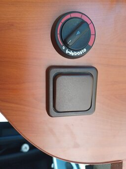 Rodinný karavan Citroen Jumper 2.2HD - 11