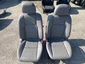 Mercedes w204 c class sedan kombi sedačky - 11