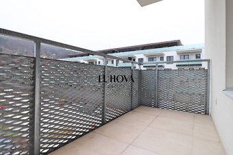 Praktická garsónka v NOVOSTAVBE - 11