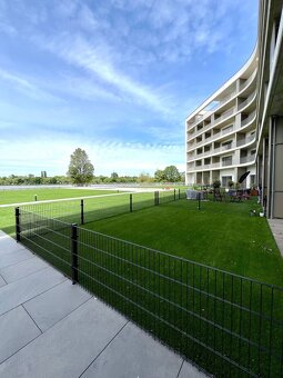 1-izbový apartmán v exkluzívnej rezidencii BlueWave v Piešť - 11