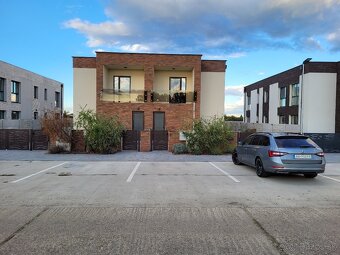 Prenajmem 3i byt v novostavbe s dvoma parkovacími miestami - 11