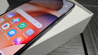 Xiaomi 13T tmavý 256GB + slúchadlá - 11