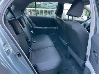Toyota Yaris 1.0 VVTi, 2009, 1. majiteľ, iba 82 000 km - 11