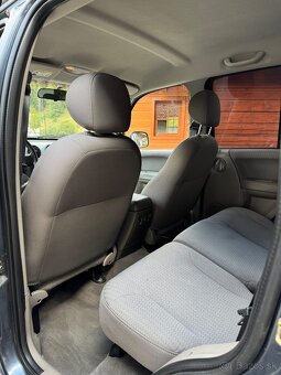 Jeep Cherokee Sport 2,4 Benzín 108kw 4x4 - 11