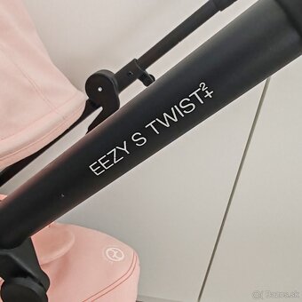 Cybex Eezy Twist S 2+ otocny - 11