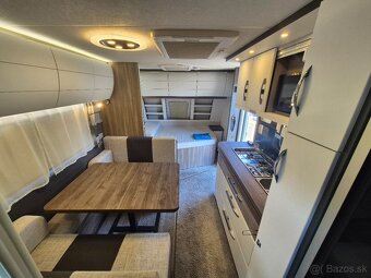 Karavan Hobby Excellent Edition 545 KMF - 11