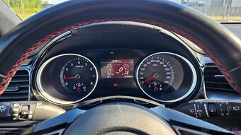 KIA Pro_cee’d Combi 150kw Manuál - 11
