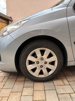 Peugeot 207 SW - 11