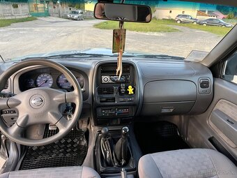 Nissan Navara D22 - 11
