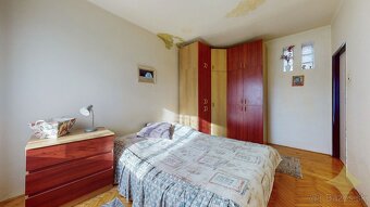 Na predaj rodinný dom v Lučenci v blízkosti parku a gymnázia - 11