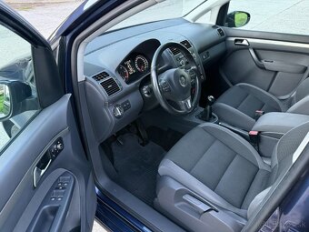 Volkswagen Touran 1,6 TDi HighLine - 11