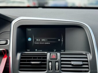Volvo XC60 D4 Momentum Geartronic AWD - 11