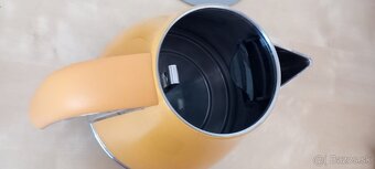 Rýchlovarná konvica De'Longhi KBOC 2001.Y v žltej farbe - 11