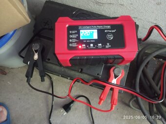 Na predaj inteligentná autonabíjačka 12V/6A - 11