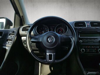 VOLKSWAGEN GOLF 1,4 MPi - 11