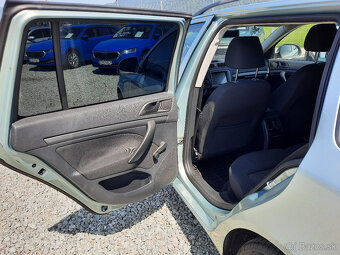 Škoda Octavia Combi 1.6 Classic - 11