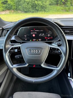 Audi e-tron 50 quattro S line Sportback - 11