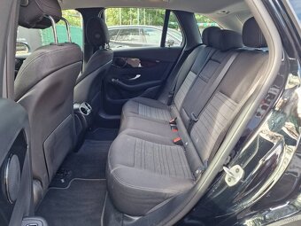 Mercedes-Benz GLC SUV 220 d 4MATIC A/T - 11