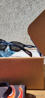 PRADA - slnečné okuliare - 11