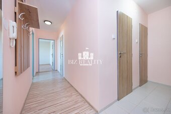 NA PREDAJ | 2 izbový byt | kompletná rekonštrukcia | Stará T - 11