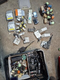 Rozpredám bmw e46 - 11