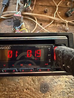 Pioneer AVH-290BT - 11