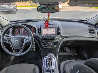 Opel Insignia ST 1.6 CDTI 100kW Business AT6 - 11