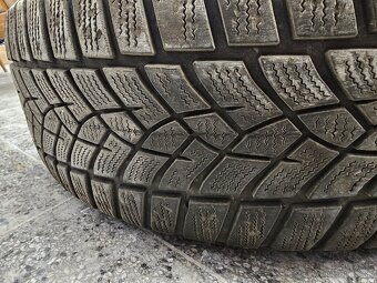 Goodyear Ultragrip Performance 215/60 r16 99h - 11