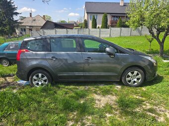 Peugeot 5008 7 miestny - 11