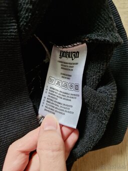 NOVA Tommy Hilfiger biela a Yakuza cierna mikina - 11