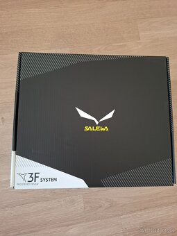 Dámske kožené trekingové topánky Salewa WS Wildfire, veľ. 41 - 11