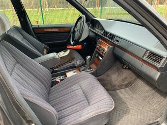 Mercedes 124 230e 1992 97kw 380 000km BA - 11