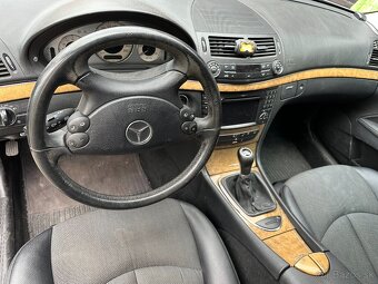 Mercedes-Benz E 220 CDI combi - 11