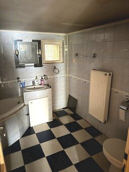 Na predaj trojizbový dom v blízkosti Jasovskej jaskyne - 11