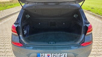 Hyundai i30 1,4 T-GDi NOW 2017 - 11