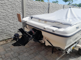 Motorový čln,BAYLINER 175LS + príves - 11