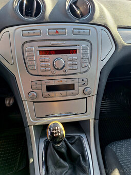 Ford Mondeo Combi 2.0 TDCi Ghia - 11